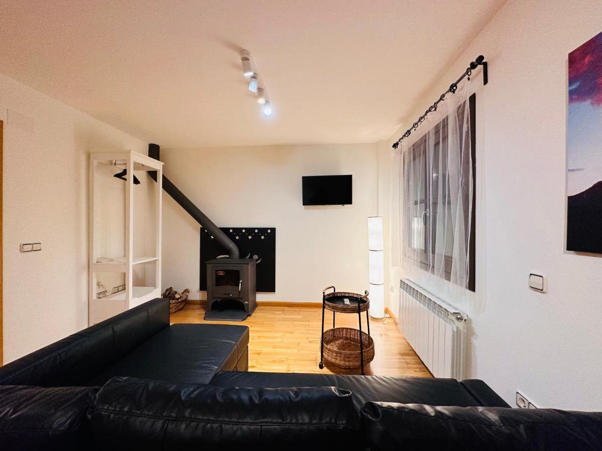 Apartamento Lozano Parzan ภายนอก รูปภาพ